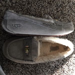 Ugg slippers